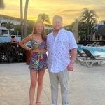 Maggie Bates - @magggiebates - Instagram
