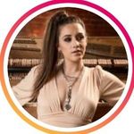 Hand made wears - @maggie_baugh_fanspage - Instagram