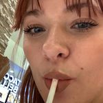 @moogszsz - @maggiebottineau - Instagram