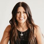 Maggie Cameron - @wayoutmaggie - Instagram