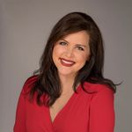 Maggie Combs - @combsforschoolboard - Instagram