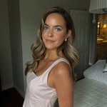 Maggie Cox - @maggiecox_ - Instagram