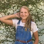 Maggie Decker - @maggiedecker98 - Instagram