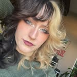 mags - @maggiedevlin - Instagram