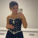 Maggie - @maggie_farrell23 - Instagram