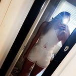 maggie freeman - @mfree_closet - Instagram