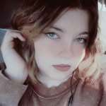 Maggie Lively - @dont_mindme123456 - Instagram