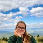 Maggie Lyons - @maggielyonsss - Instagram