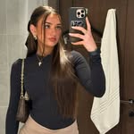 Maggie Mills - @magmillss - Instagram