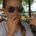 Maggie Mills - @maggiemillsspam - Instagram