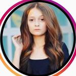Axel Maggie Rollins - @axel_m_rollins - Instagram