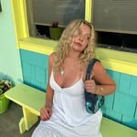 Maggie Stock - @maggieestock - Instagram
