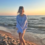 Maggie Sweet - @maggie.beth13 - Instagram