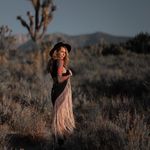 Maggie Teague - @the_red_wallflower_ - Instagram