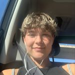 @maisie_bishop - Instagram