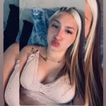 👑👑 - @maiamorales22 - Instagram