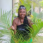 Maisha Holmes - @maishaholmes - Instagram