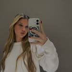 @maisycooper._ - Instagram