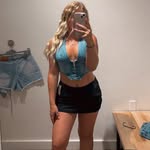 Maisy Stone - @maisy1845 - Instagram