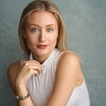 Maisy Stones - @maisystones - Instagram