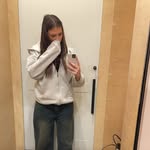 Maisy Taylor - @maisy8773 - Instagram