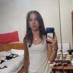 Maja Phillips - @pier.ogimuncher - Instagram