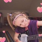 Maja Smith - Facebook