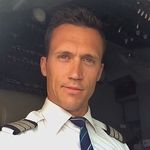 malcom moore - @pilotmoore - Instagram