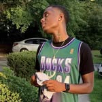 Malik Burns - @malik_2231k - Instagram