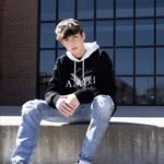 Malik Nguyen - @m67690715 - Instagram
