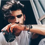 Zayn Malik Street Style - @zaynstreetstyle - Instagram