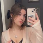 Mallory Bloom - @cloudymals - Instagram