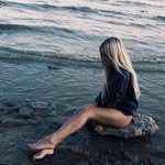 Mallory Conrad - @marosubbui1975 - Instagram