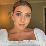 Mallory Flowers - @malloryflowers - Instagram