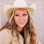 Mallory Graves - @mallory.sharp - Instagram