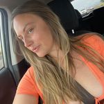 Mallory Holt - @backup031994 - Instagram