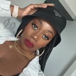 Mal. - @_mallorykay - Instagram