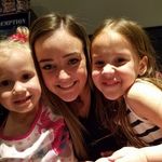 Mallory Pierce - @malsbestpals - Instagram