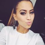 Mallory Reyes - @malloryraktaras - Instagram