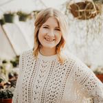 Mallory Foster at W+R Hair Co. - @mallorywildandrooted - Instagram