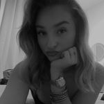 Malou - @malouvllee - Instagram