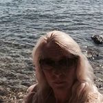 Manda Brown - @maddy1971 - Instagram