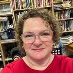 Mandi Cox - @678drcoxreads - Instagram