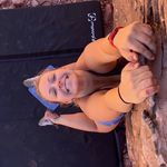 Mandi Elliott - @knotsofgranola - Instagram