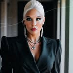 Mandy Holmes - @authenticunicorn1111 - Instagram