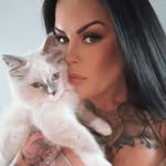 𝓜𝓪𝓷𝓭𝓲-𝓛𝓮𝓲𝓰𝓱 🌹 - @mandileigh002 - Instagram