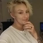 Mandi Leonard - @mandi.leonard.71 - Instagram