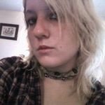 mandi lewis - @mandilewis2004 - Instagram