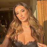 Amanda Luna - @amandaaaluna - Instagram