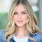 Amanda Mills - @amandamillsmedia - Instagram